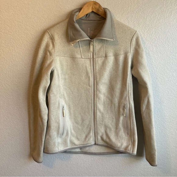 Arc'teryx Jackets & Blazers - ARC’TERYX Woman's Trim Fit Fleece Jacket Beige Full Zip Size Large